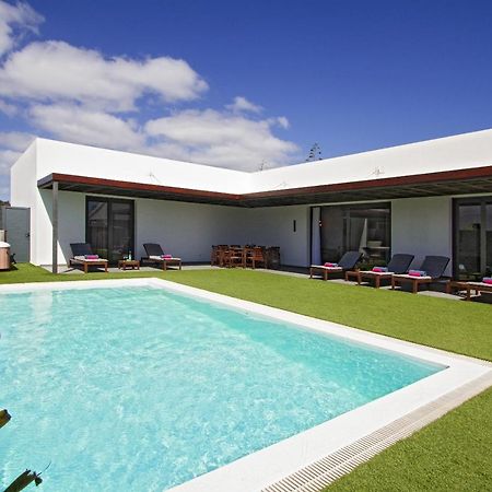 Luxury Los Mojones Villa Short Walk To Old Town Private Heated Pool Villa Los Mojones Angie Puerto Del Carmen Tías Buitenkant foto