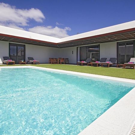 Luxury Los Mojones Villa Short Walk To Old Town Private Heated Pool Villa Los Mojones Angie Puerto Del Carmen Tías Buitenkant foto