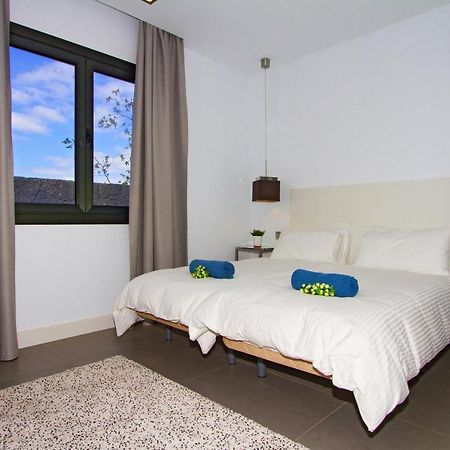 Luxury Los Mojones Villa Short Walk To Old Town Private Heated Pool Villa Los Mojones Angie Puerto Del Carmen Tías Buitenkant foto